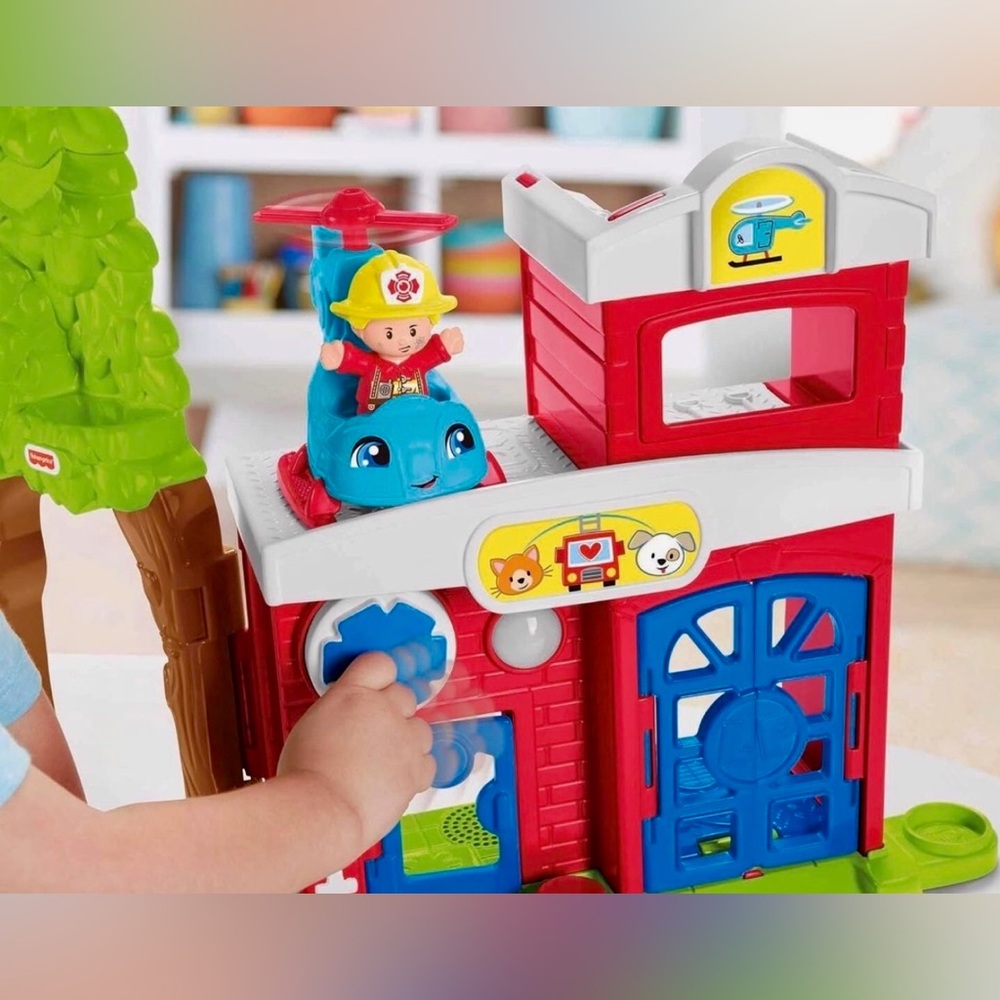 Vintage Fisher-Price Little People Animal Rescue Play Set NEW!! - Picture 4 of 7
